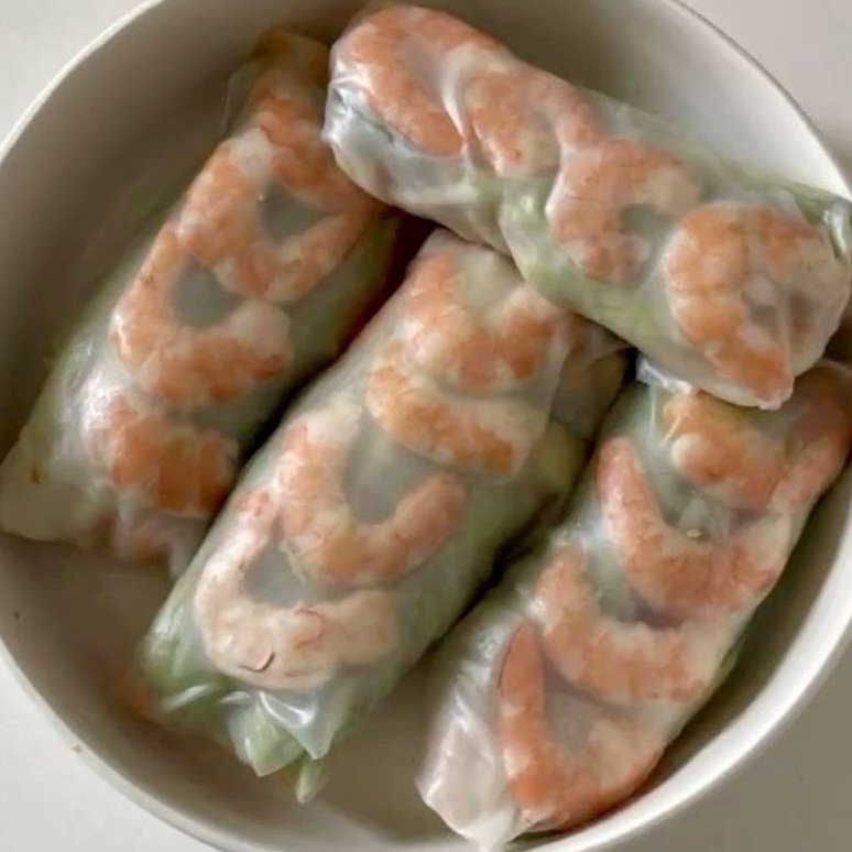 isie 🚯 tweet media