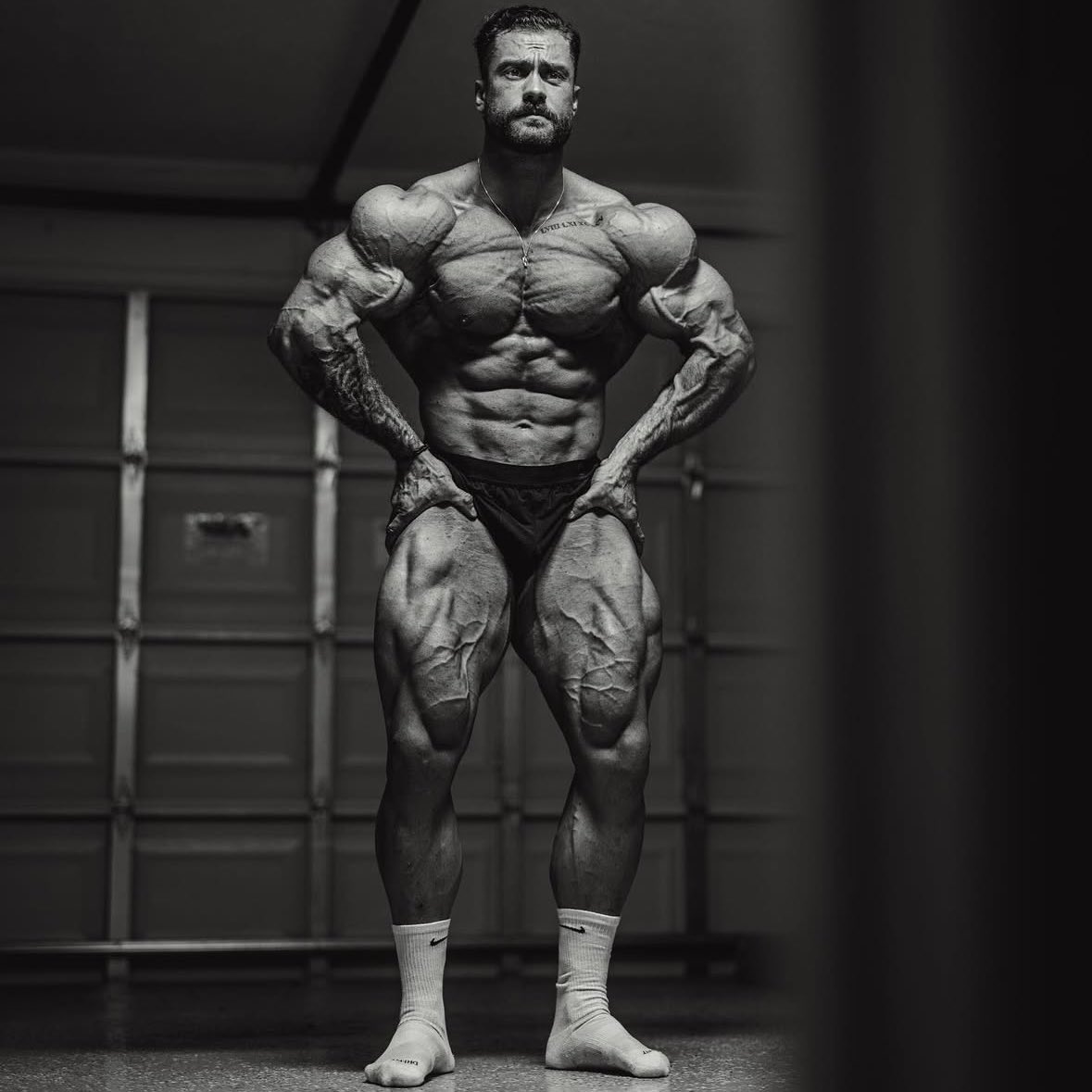 DeanTTraining's tweet image. There isn’t a single ordinary guy in the entire world that wouldn’t trade their body for this guy’s body if given the opportunity

NOT A SINGLE ONE

Thus, the comments reading…

“He can’t fight!”

“Women prefer guys that aren’t as muscular!”

“Too bulky!”

Etc.

…are pure COPE