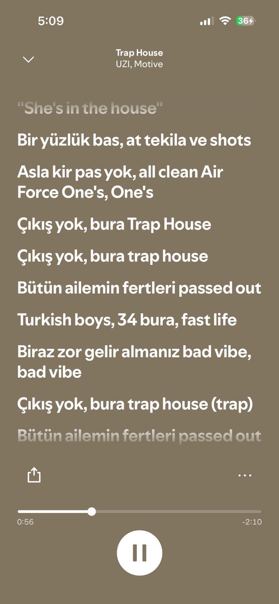 aslinda “Butun ailemin fertleri blessed out” yazdigina eminim ya spoti yanlis ya da gercekten “blessed out” degilse de oyle olmali <a href="/motivehateri/">2M</a> bi el etman lazim
