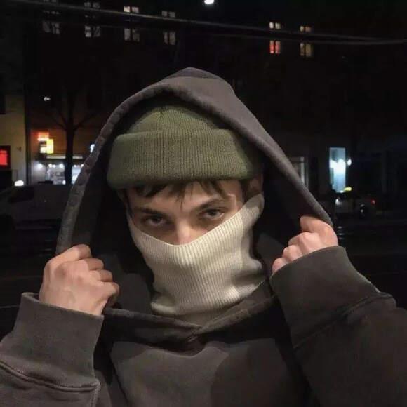 grispi's tweet image. Teak decks under tropical suns