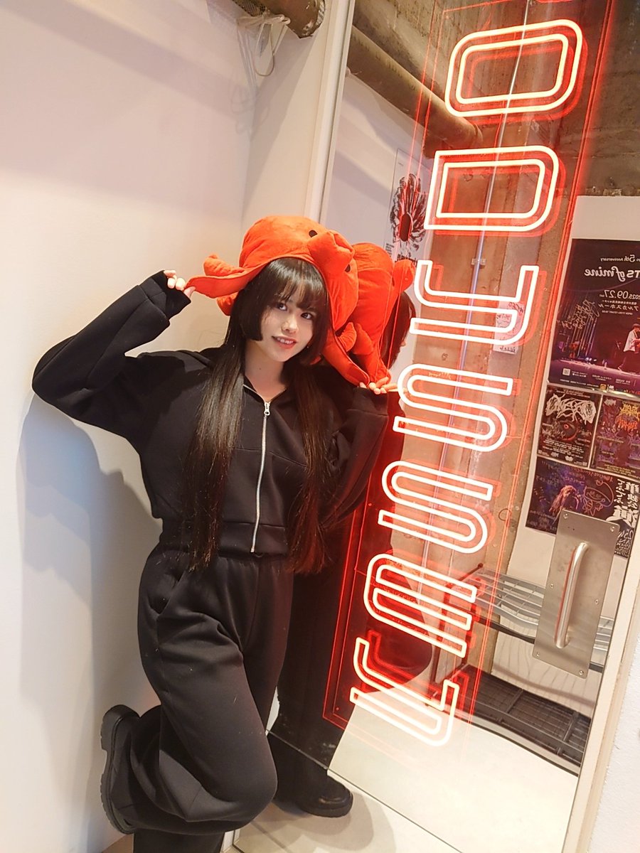 GARUDA_on's tweet image. #怒恋死好 Day2もありがとう全宇宙
ぴかぴかODYSSEY、長い放浪出遅れ
　☆ 　 ∧＿∧
　　　 (*・ω・）☆
　　　 /つ¶つ¶
(( ((　／￣￣￣＼
　 　 |) ○ ○ ○ (|
　 ／″ 　　ν.　　＼
／＿2/23 TOKYO...＿＼
￣ ＼＿＼＿_／＿／￣￣ 
** 🌕 * . 🌍 * * .• . .🪐 •. ☄️. * 💫 * .✨**