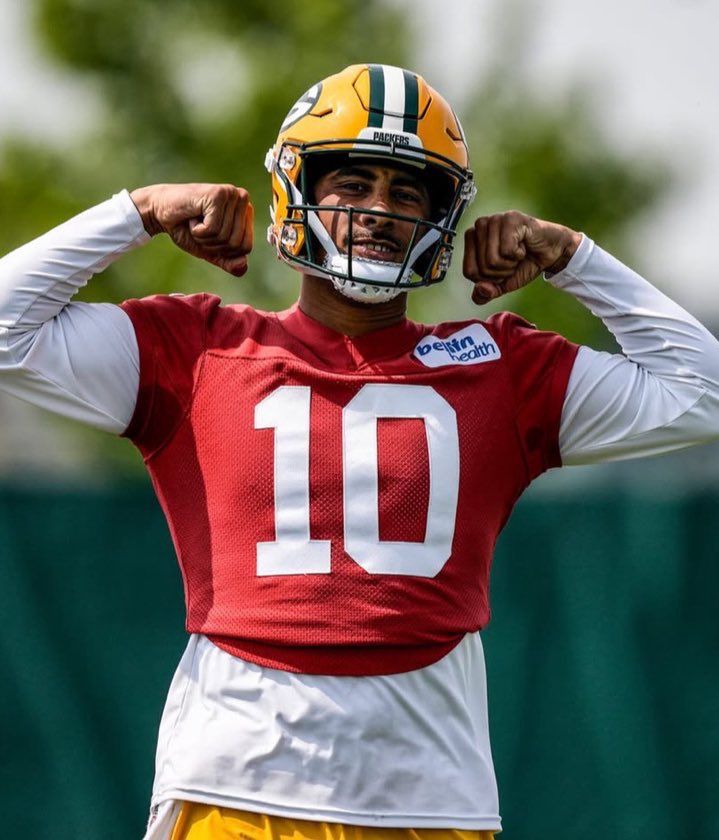 Packersdoamor's tweet photo. 4ª pra 2, 26 segundos na linha de 50 jardas do 4º quarto, Green bay sem tempo pra pedir. Jordan Love dispara uma bomba para a end zone, Patrick Surtain II na marcação de Christian Watson, Watson se descola e consegue a recepção com uma das mãos, TOUCHDOWN. GB 27x24 DB.#SuperBowl https://t.co/ObskpvddIo