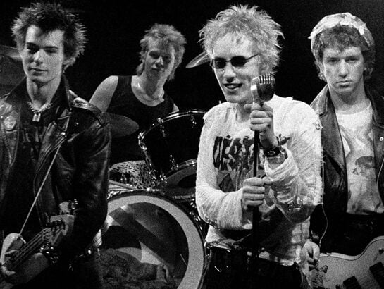 Inicio de semana ☕🎉
Con la mejor música 👇
open.spotify.com/album/17lv1Rux…