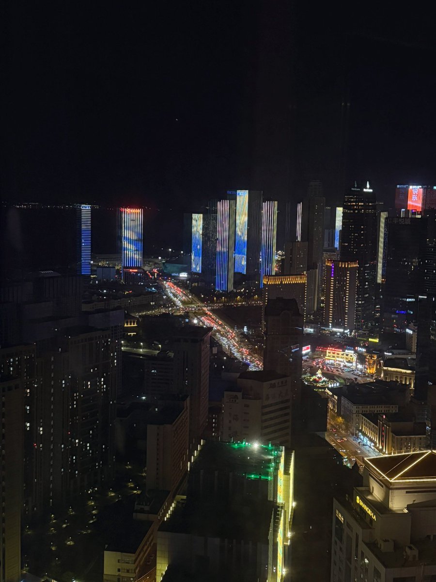 황금연휴에 간 대련 여행 타래 🎀
( 아시아나 왕복 22만원 •• ✈️ )