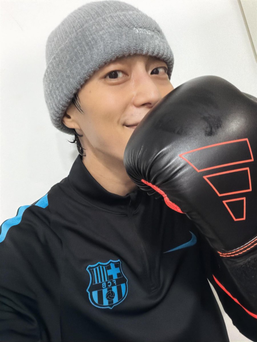 두스푼 tweet media