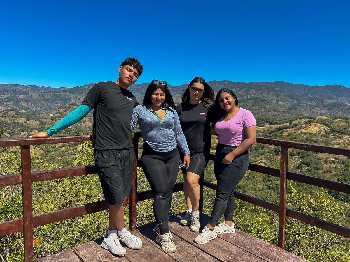 Todos disfrutaron de una increíble gira al Centro Turístico cerro San Rafael, donde tuvieron la oportunidad vivir una experiencia llena de naturaleza y aventura 🌿✨

Aventura entre pinares y ríos 🌲 

#NicaraguaFascinanteIrresistible