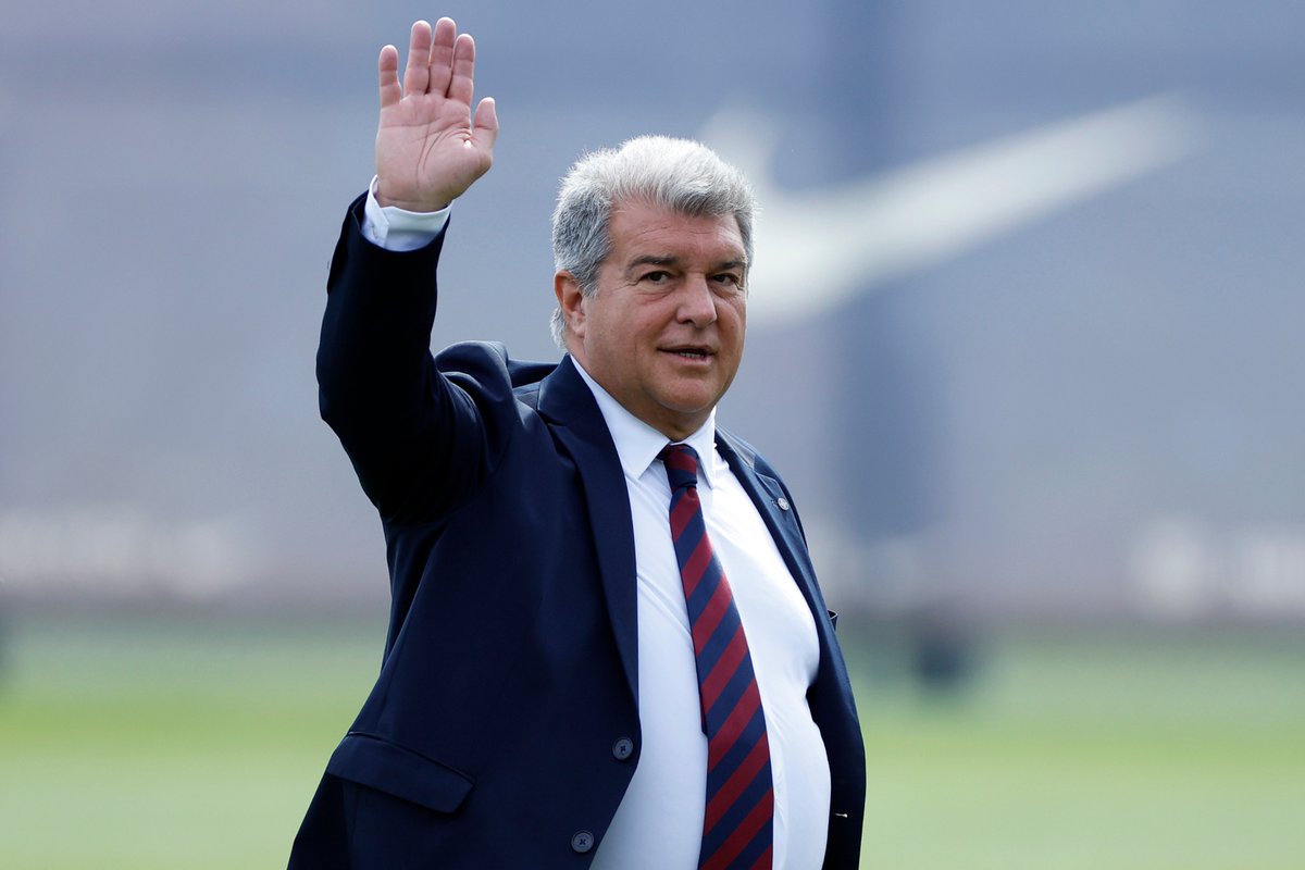 #Entérate Joan Laporta ha dimitido como presidente del #Barcelona❤️💙  para presentarse a la reelección, lo que inicia una cuenta atrás de 35 días para las 🗳️ elecciones previstas para el 15 de marzo, según informó el club el lunes.