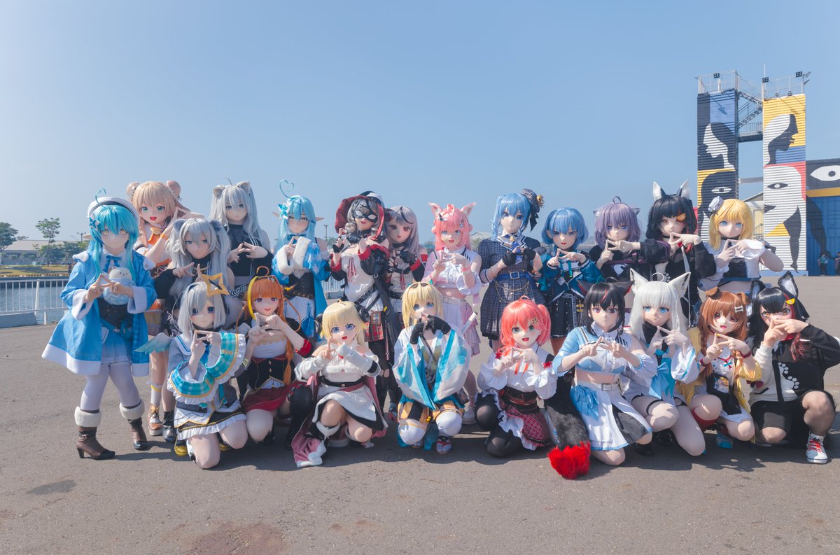 sakura30824's tweet photo. PIC: @sezuna1168
#FFK18
#hololive https://t.co/LnLOUxmB1I