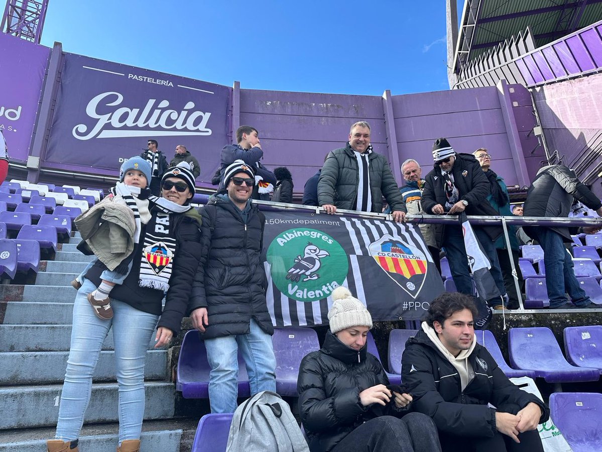 <a href="/AlbinegresValen/">AlbinegresValentia</a> sempre al costat del <a href="/CDCastellon/">CD Castellón</a>, aquesta vegada en Valladolid 
<a href="/haralabob/">Haralabos Voulgaris</a> <a href="/FEDPECAS/">FEDPECAS</a>