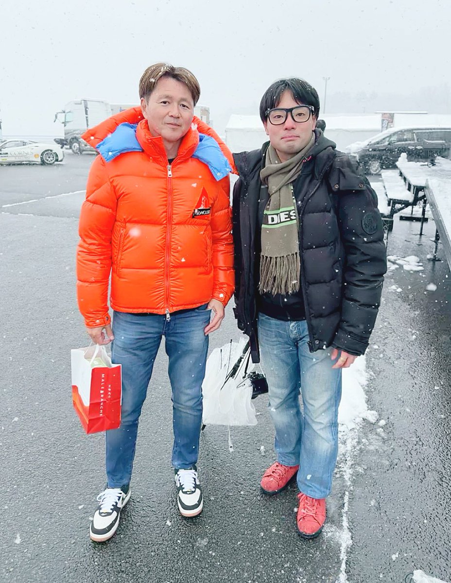 MASANAO_0416's tweet photo. GT500チャンピオン3回、フォーミュラ・ニッポン チャンピオン4回🏆『帝王』本山哲さん✨
GT300チャンピオン2回🏆『全開魂』星野一樹さん✨
雪の中お疲れ様でした🙇🏻
雪の影響でカート大会が中止になってしまったのは残念でしたけど、その分トークショー最高でした🎤 https://t.co/WOGsQyzp7U