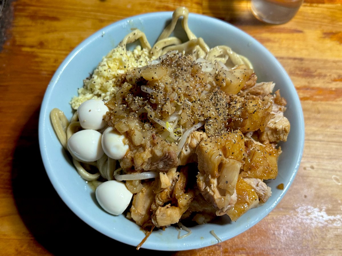 汁なし麺マシ給油！！