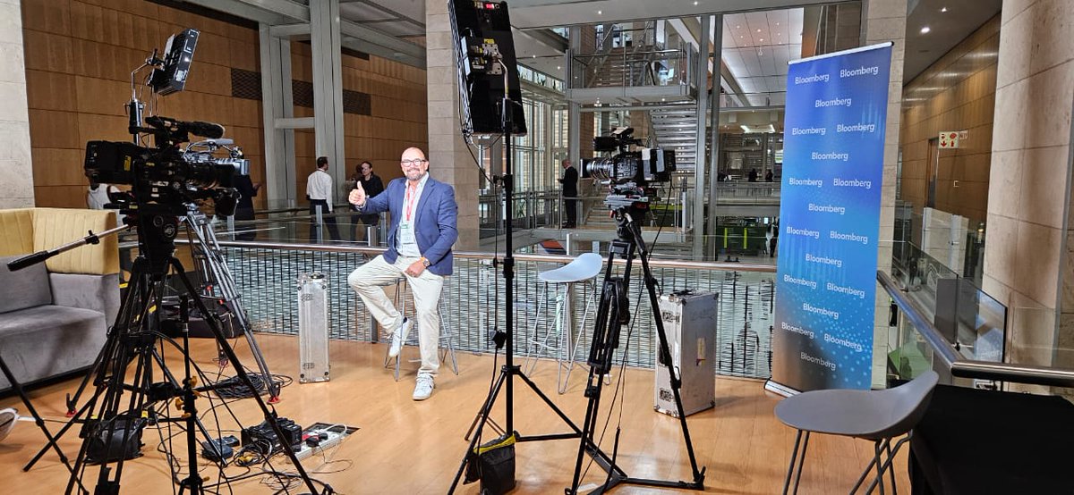 UwinIwinINT's tweet image. At #MiningIndaba, CEO David Sand is connecting with mining leaders on smarter incentives that engage employees, contractors &amp;amp; partners—driving performance and production results. At the event? Let’s talk strategy.

📩 david@uwiniwin.co.za
#EmployeeIncentives #UwinIwin