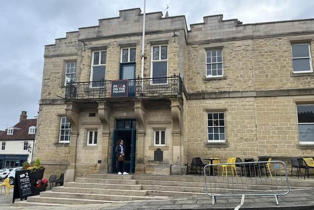GBbooze's tweet photo. Pizza on the Square, Old Town Hall, #Malton 🍻
Four cask ales will be on offer, including Ossett Brewery’s very own #Yorkshire Blonde and White Rat, and two rotating guest ales. 🍕Sourdough Pizza 🥪Sandwiches,🍺Cask & Craft Beers. #WorldPizzaDay https://t.co/vtUCqayBKj