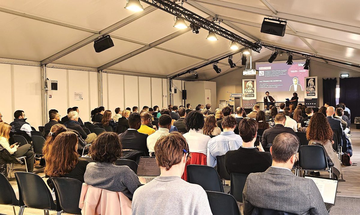 Concerto tweet media