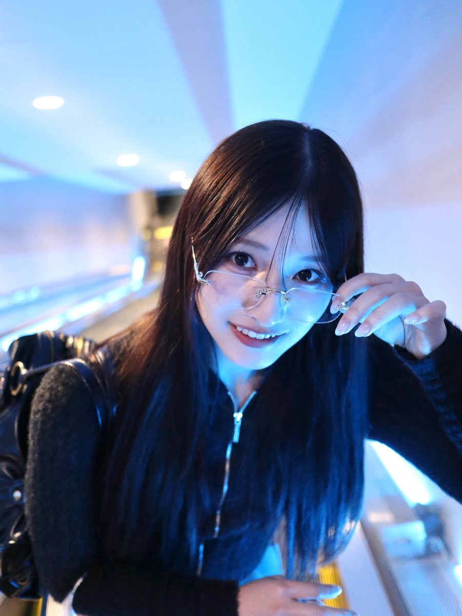 蟹沢 萌子 (@kanisawa_moeko) / Posts / X