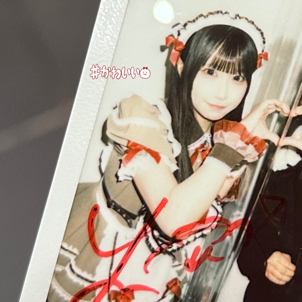 _luvm2's tweet photo. はじめまして宇野ゆりちゃん♡
初ヒロインズ＆初チェキだった៸៸᳐>⩊<៸៸᳐とーてもかわいかった🥺🍫

 #ねえねえゆりたん https://t.co/BCbXCwvtJw