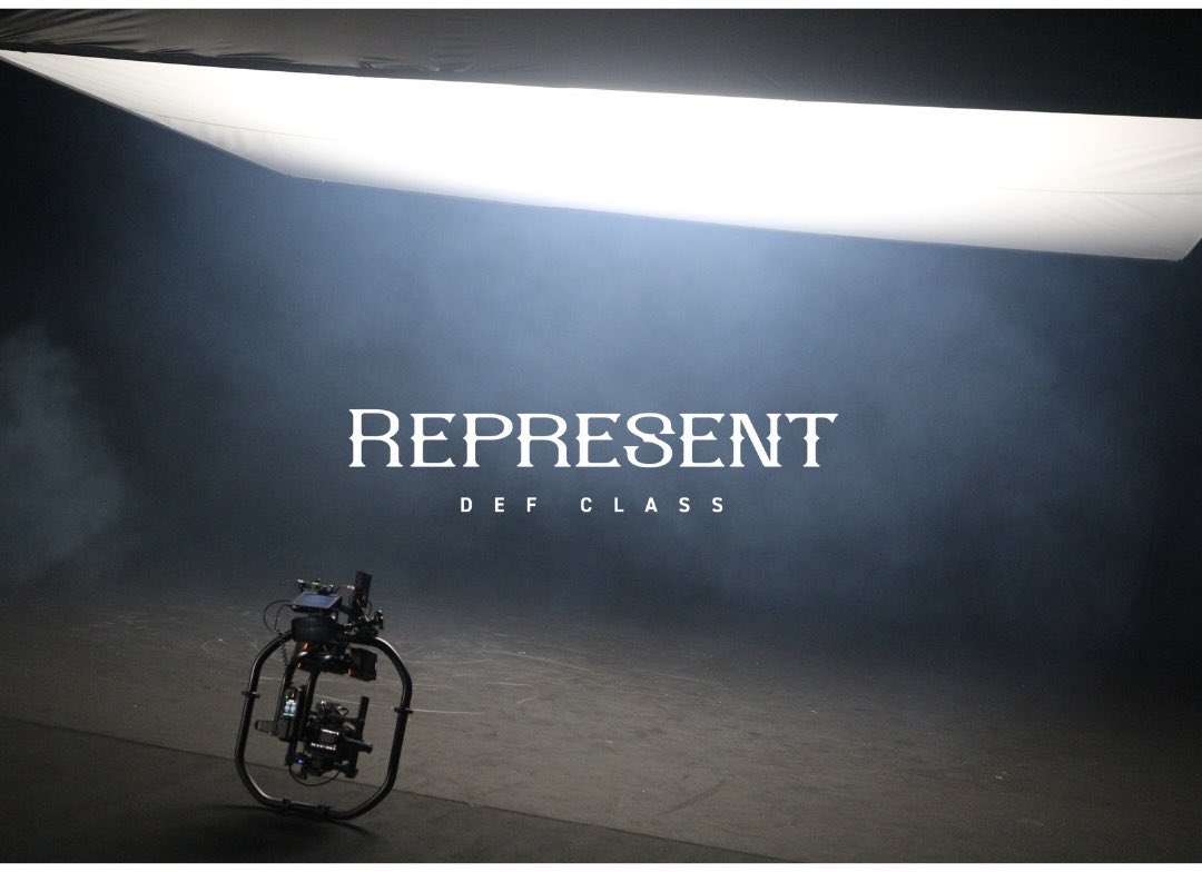 DefClass_'s tweet image. \ TikTok配信決定!!! /

02.10(Tue)18:00〜
Def Class 公式TikTokアカウントにて
『Represent』PV100万回再生記念配信決定🌏✨

メンバー全員での配信となります!!!

配信リンクはこちら
&amp;gt;&amp;gt;&amp;gt; tiktok.com/@defclass.offi…

#DefClass #HOMY #Represent #レペゼン #レペレぺレペゼン