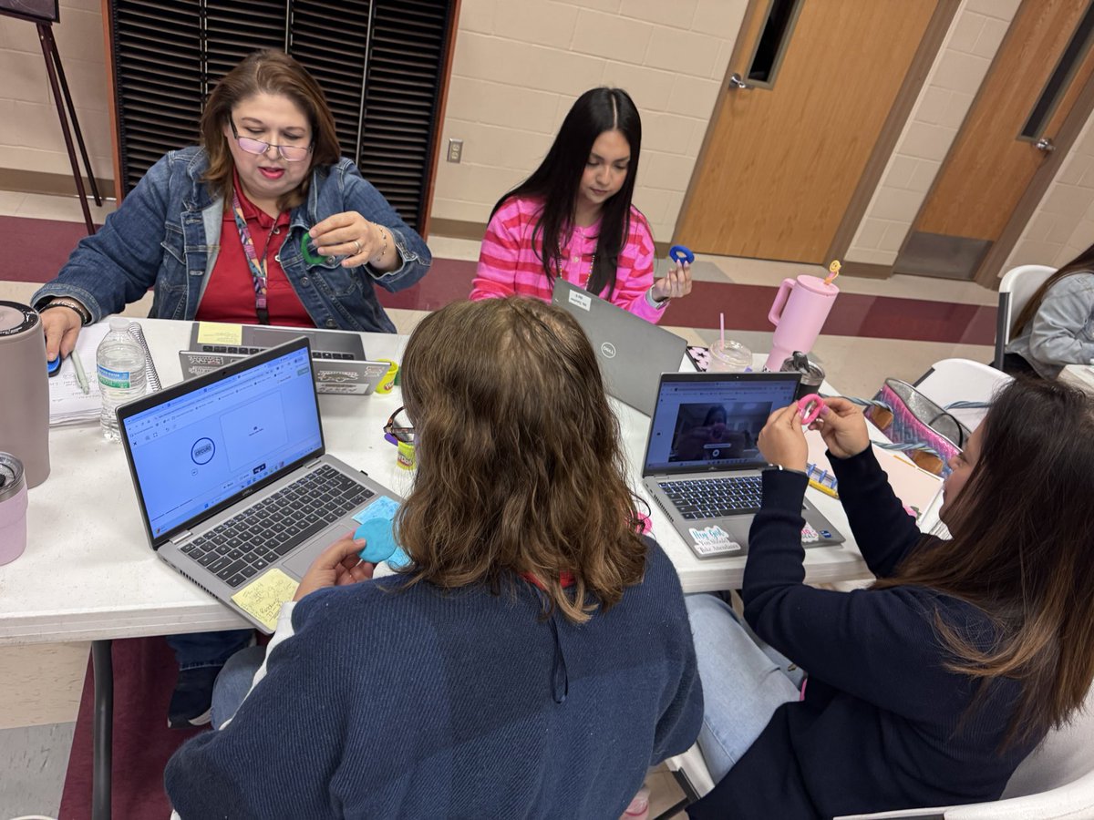 ๐ด๐๐๐๐๐ ๐ซ๐๐๐ tweet media