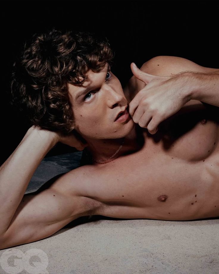 zelxism's tweet image. Oh god, hear us. Please hear us!