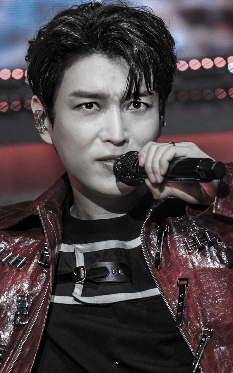 Grizzlybearwr's tweet image. 진짜 작품이라고 생각해... 약간 와일드한듯 한데 서사있는 느낌의 질감이 진짜좋아!