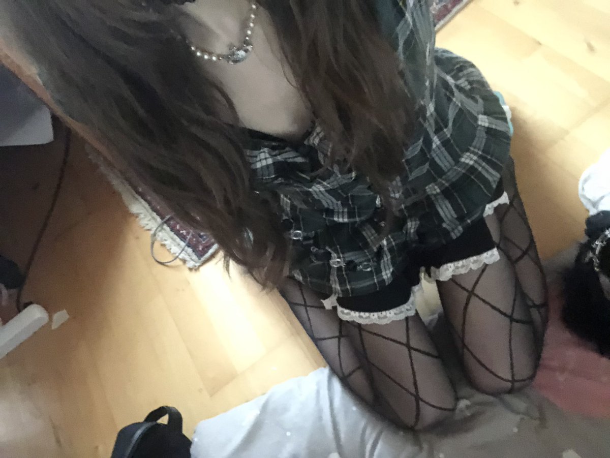 ʰᵃⁿᵃ tweet media