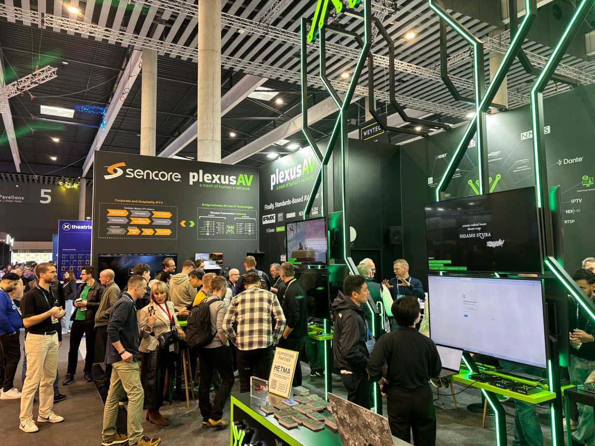 PlexusAV tweet media