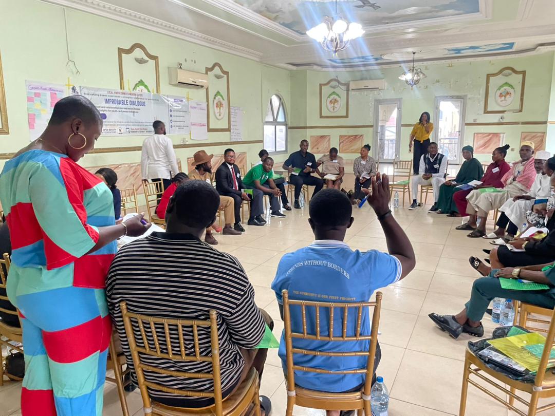 loyocameroon's tweet photo. The Improbable Dialogue, held on February 6-7 in Buea, created a safe space for diverse actors to share experiences and build trust amidst uncertainty. Thank you to all participants for your commitment to fostering unity and peace
@OpenSociety
#ImprobableDialogue #AmplifyProject https://t.co/zqLWbnbFsF