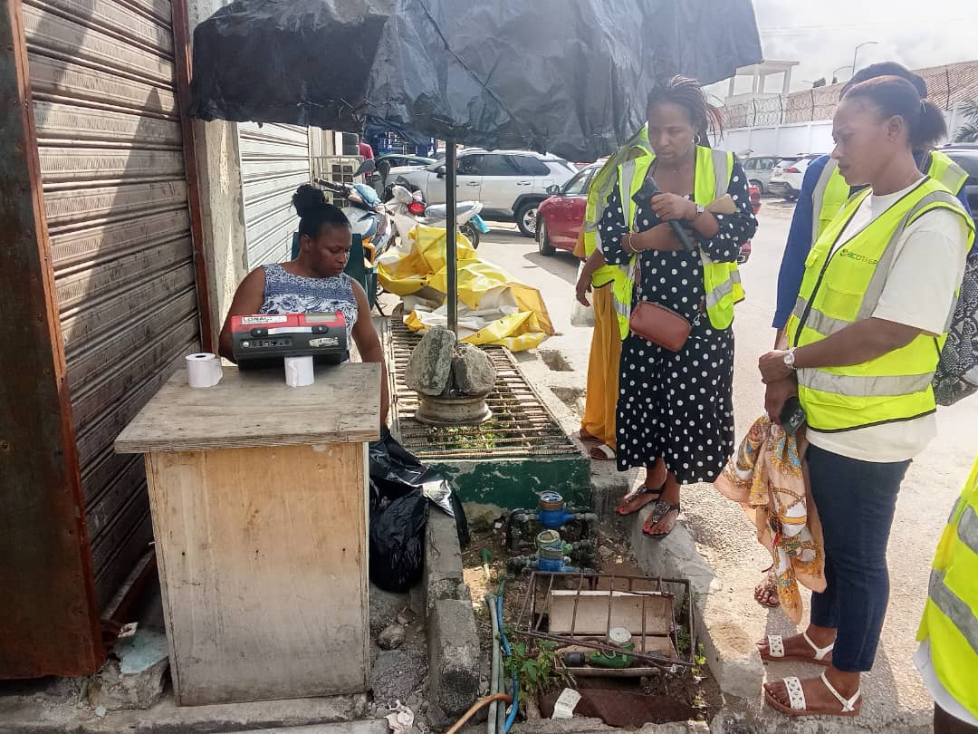 Lundi 09 février 2026  
Cité Policière &amp; alentours Ministère de la Défense (Plateau)  
Sensibilisation des agents, riverains &amp; commerçants : sacs poubelles obligatoires, respect des horaires, propreté des rues et des espaces publics.  

#Ecotisa #Plateau #225