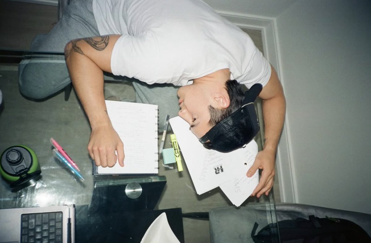 minterelle's tweet image. i love you college au hollanov