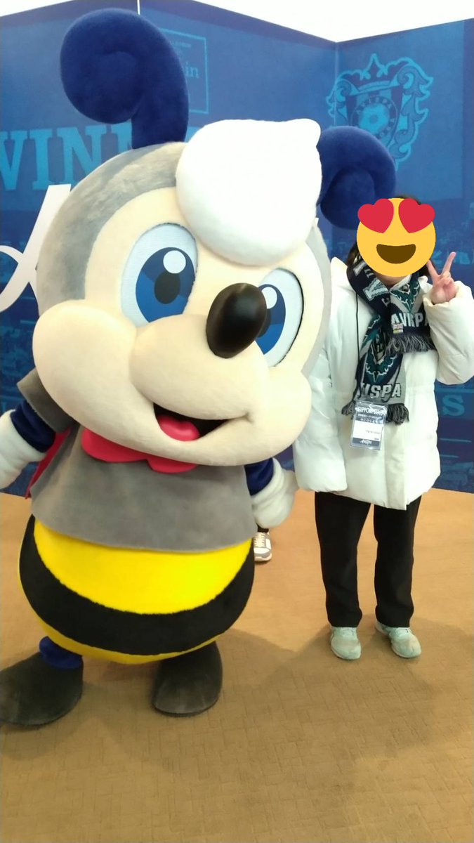 🐝スビーくんとじっくり戯れる💙 DAOに入ってると、無料でこんな幸せ