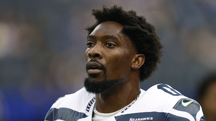 🚨🚨#TRENDING

Demarcus Lawrence controversially said he left the Dallas Cowboys because he'd never win a Super Bowl in Dallas.  

He won a Super Bowl in his first season after leaving the #Cowboys #SuperBowl