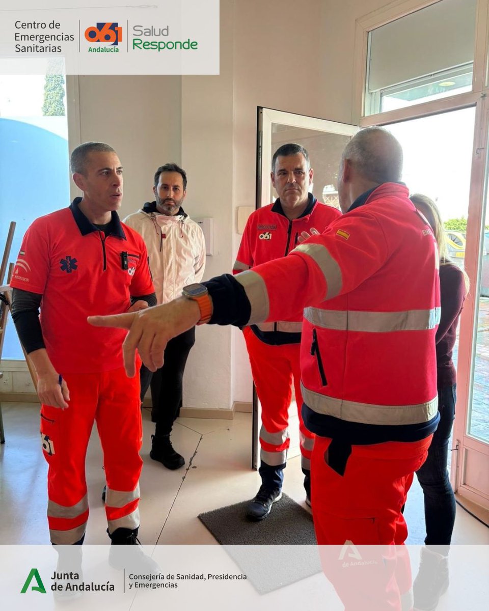 061emergenciand's tweet photo. 🙏 Nuestro máximo reconocimiento a todos los profesionales que han intervenido en esta emergencia climática: 061, #SUAP, @CruzRojaEsp, @proteccioncivil, @E112Andalucia, #INFOCA, #GREA, #Bomberos, @guardiacivil, @policia, @policiandalucia, #PolicíaLocal, @AgenciaDigAnd, @UMEgob https://t.co/w4E28cfcUr