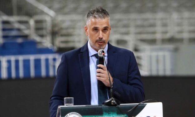Βιογραφικό: 

•Αρθογράφος στην Πράσινη, δημοσιογράφος σε SDNA, OnSports, sport-fm

Επάγγελμα: 

•GM σε ομάδα 40 εκατομμυρίων 

#paobc
