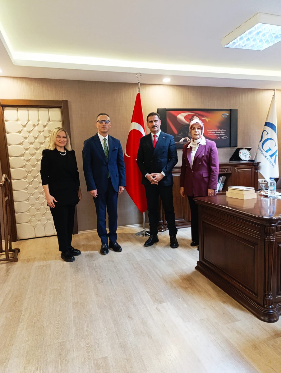 Prof. Dr. Timur Gültekin tweet media