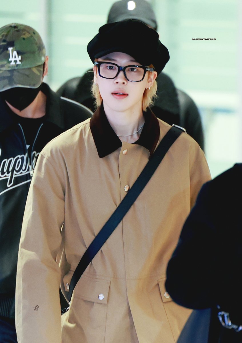 260209 아 진쟈 기엽따🐥

#박지민 #지민 #JIMINS #ParkJimin #ジミン #JIMINJIMIN <a href="/BTS_twt/">방탄소년단</a>