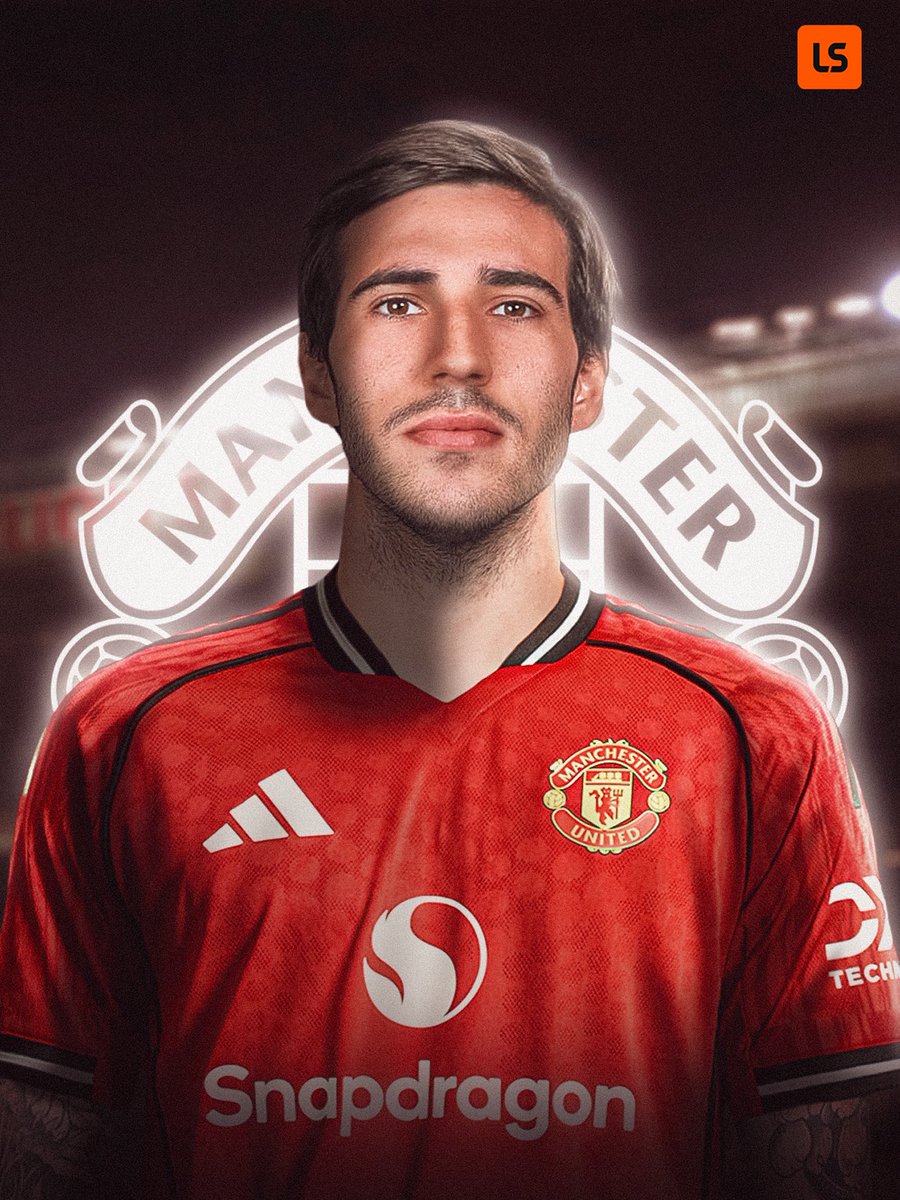 LiveScore tweet media