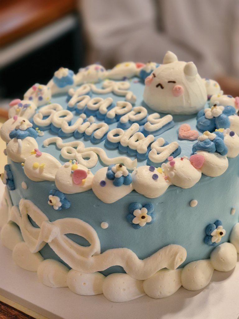 서울 배세진 생카에 스탭으로 참여했어요🐹💙 많이들 찾아와 주시고 함께 축하해주셔서 즐거운 시간이었습니다! 좋은 분들 덕분에 올해도 좋은 추억 만들었어요><♡
#2026에도_세진이와_함께
#겨울의_끝자락에서_봄의_첫걸음까지