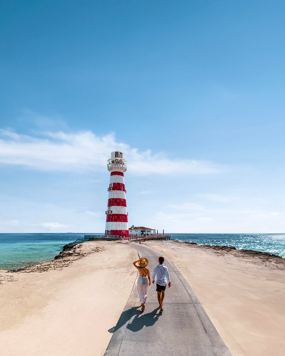 MSC_Crociere's tweet photo. Dove l'inverno ha il sapore dell'estate ☀️

Dall'affascinante storia delle città mediterranee al paradiso tropicale dei Caraibi, scopri paesaggi mozzafiato e tesori culturali🏝️✨

#MSC #BestHolidayEver https://t.co/2sGJLrumSE