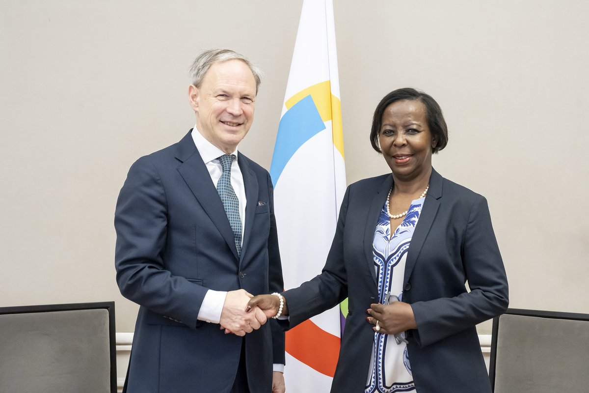 La Secrétaire générale de la #Francophonie, <a href="/LMushikiwabo/">Louise Mushikiwabo</a>, a reçu en audience François Alabrune, candidat au poste de juge à la Cour internationale de Justice (CIJ), soutenu par l’<a href="/OIFrancophonie/">La Francophonie</a>.

Cette rencontre a permis d’aborder deux enjeux majeurs en vue de l’élection de