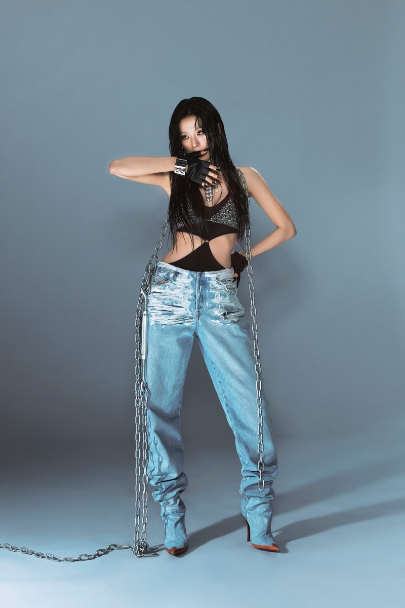 Happy 32nd birthday to SEULGI of Red Velvet!