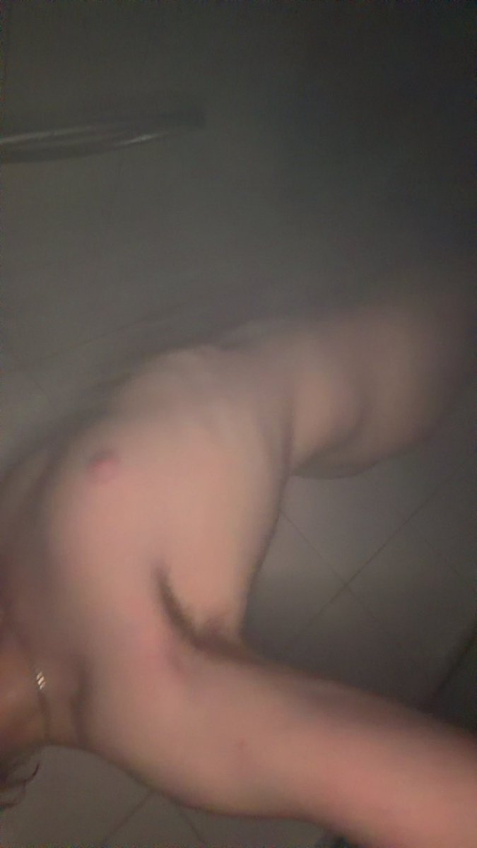 Gayperthh tweet media