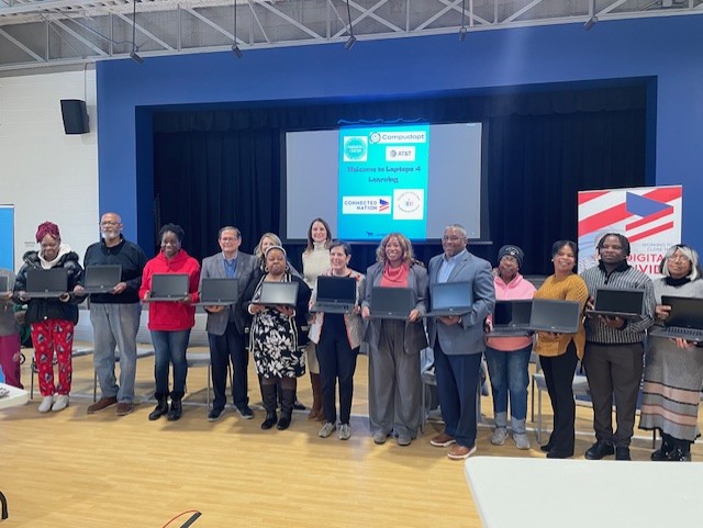 She's taking her first steps toward a college degree—and we’re here for it! To help kick off her journey, she joined #ConnectedNation and our partners for a laptop distribution and digital skills training. 💻

WATCH her story  youtube.com/watch?v=_POxRP…

Special thanks to @ATTImpact