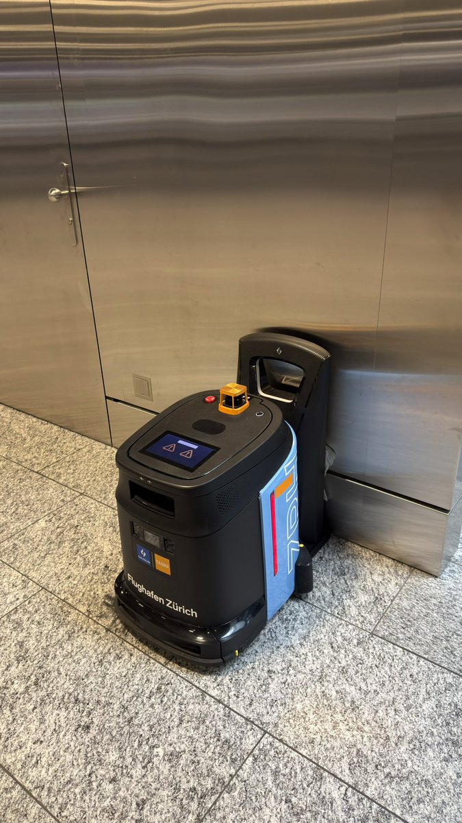 Informático invirtiendo tweet media