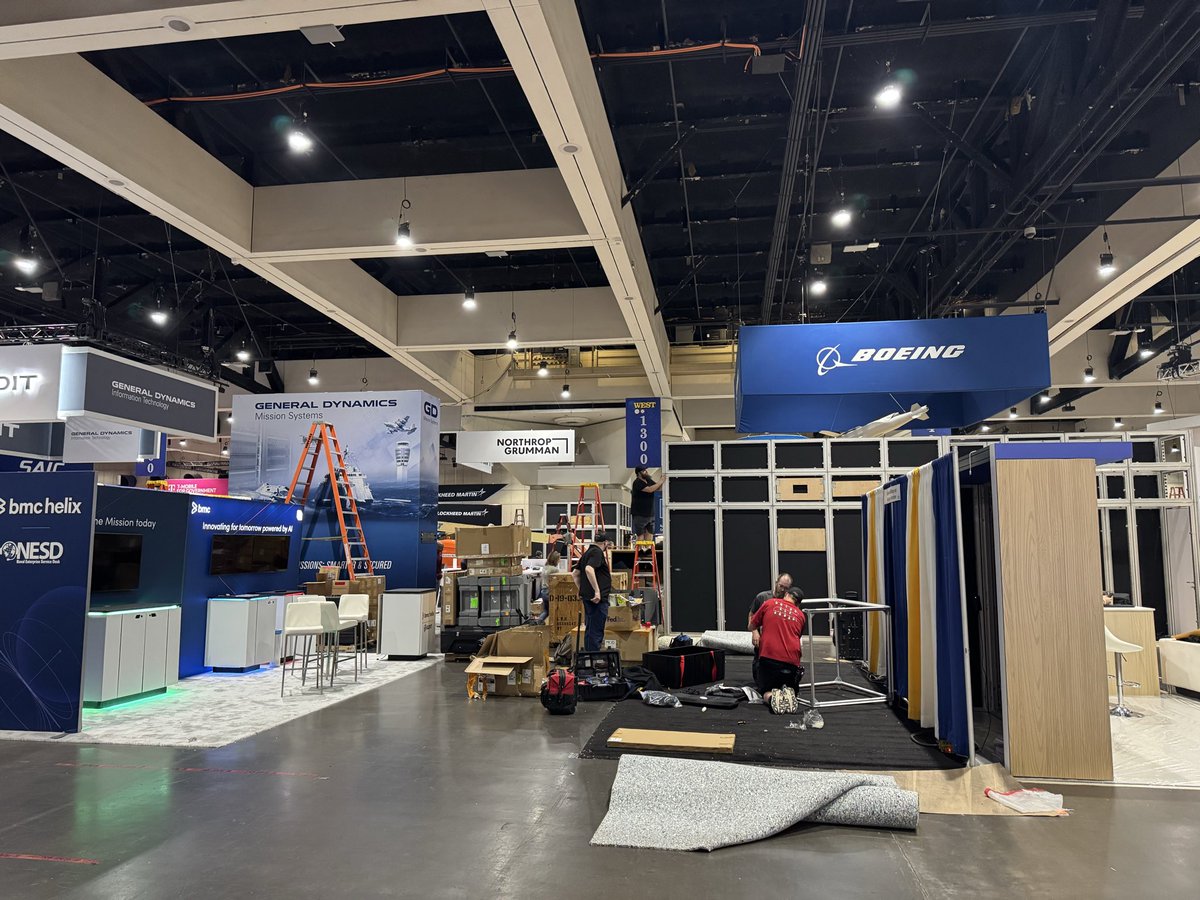 bill_hamblet's tweet photo. It’s setup day for #westconference here in San Diego! https://t.co/OcZBWImGao