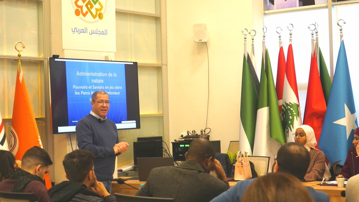 صور |
من أنشطة اليوم الثالث للمخيم التدريبي الثاني الذي تنظّمه أكاديمية المجلس العربي بمشاركة أكثر من 30 شاب وشابة من مختلف البلدان العربية.
#أكاديمية_المجلس_العربي
#المجلس_العربي
#المشاركة_السياسية_للشباب