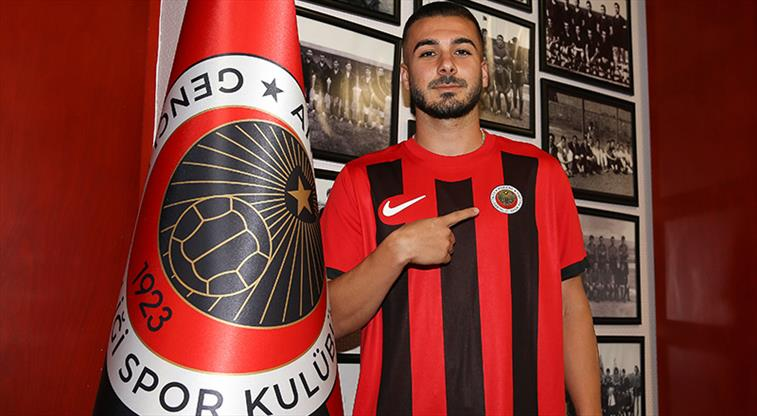 Osterwolde adına senden özür diliyoruz Oğulcan. Temiz yüreğine sağlık. #FBvGB