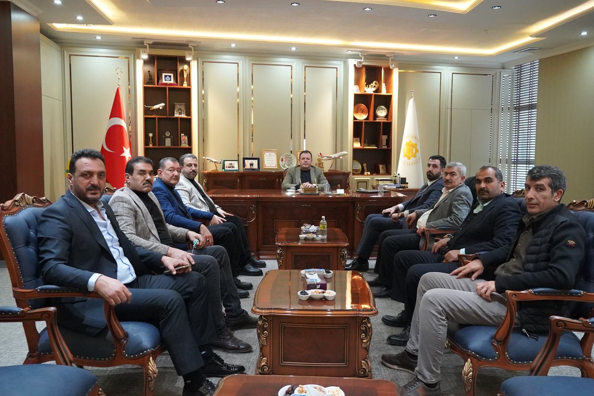 Meclis Üyemiz Abdulkadir Dolap ile birlikte, Şanlıurfa Zahireciler Esnaf ve Sanatkârlar Odası Başkanı Sayın Cengiz Kurt ve kıymetli heyetini Odamızda misafir ettik.

Gerçekleştirdiğimiz görüşmede; hububat ve tarım ticareti başta olmak üzere sektörün mevcut durumu, piyasa