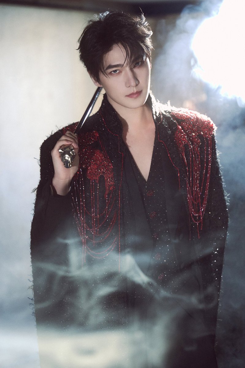 that cynical demon lord

#yangyang #杨洋