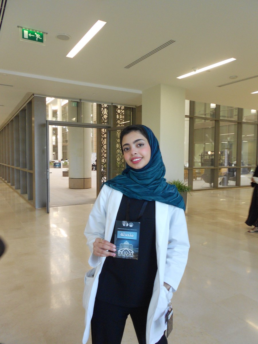 DrLiloo's tweet photo. لحظة من اللحظات اللي تحسسك انك في المكان الصح،
سعدت بدوري كمتحدثة في فعالية جسر المستقبل💫 https://t.co/WUAcg4WOvk
