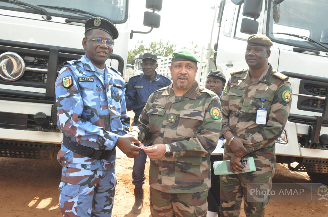 #Mali : Sécurité nationale : 57 nouveaux véhicules de transport de troupes pour renforcer le maillage territorial....
lessor.ml/posts/securite…